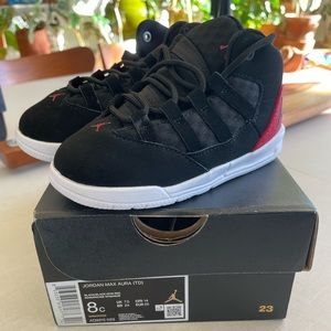 Nike Jordan Aura NWT 8